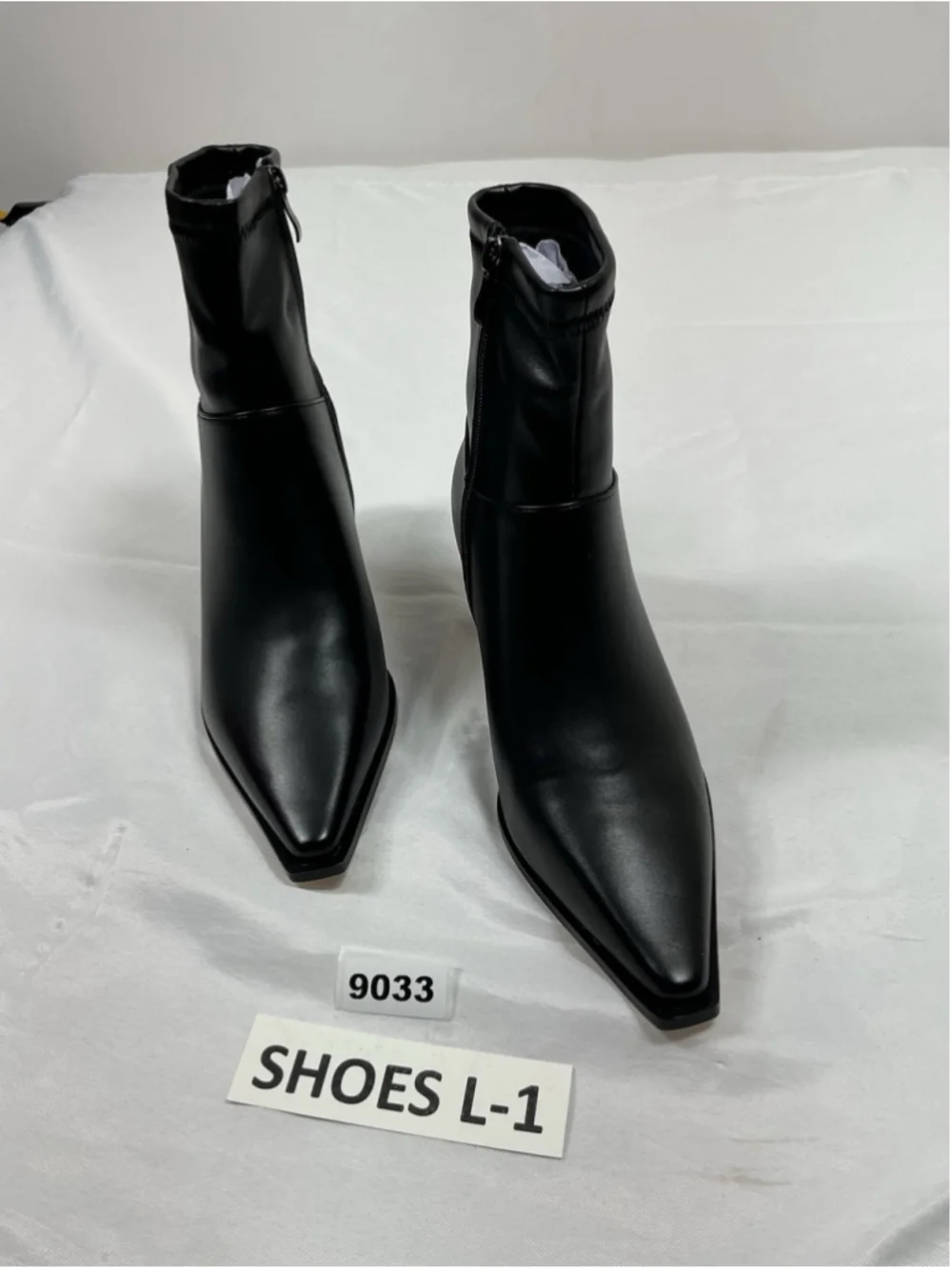 Womans New Ankle Boots 9 Black Kitten Heel Side Zip Pointed Toe